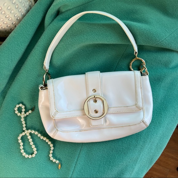 NWT Y2K White Patent Buckled Baguette Bag - Picture 11 of 11